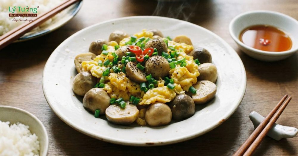 Nấm Rơm Xào Trứng