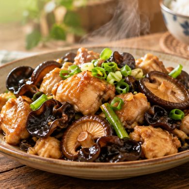 Món gà xào nấm hương thơm ngon
